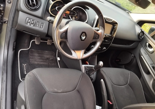 Renault Clio cena 29900 przebieg: 135000, rok produkcji 2015 z Polanów małe 137